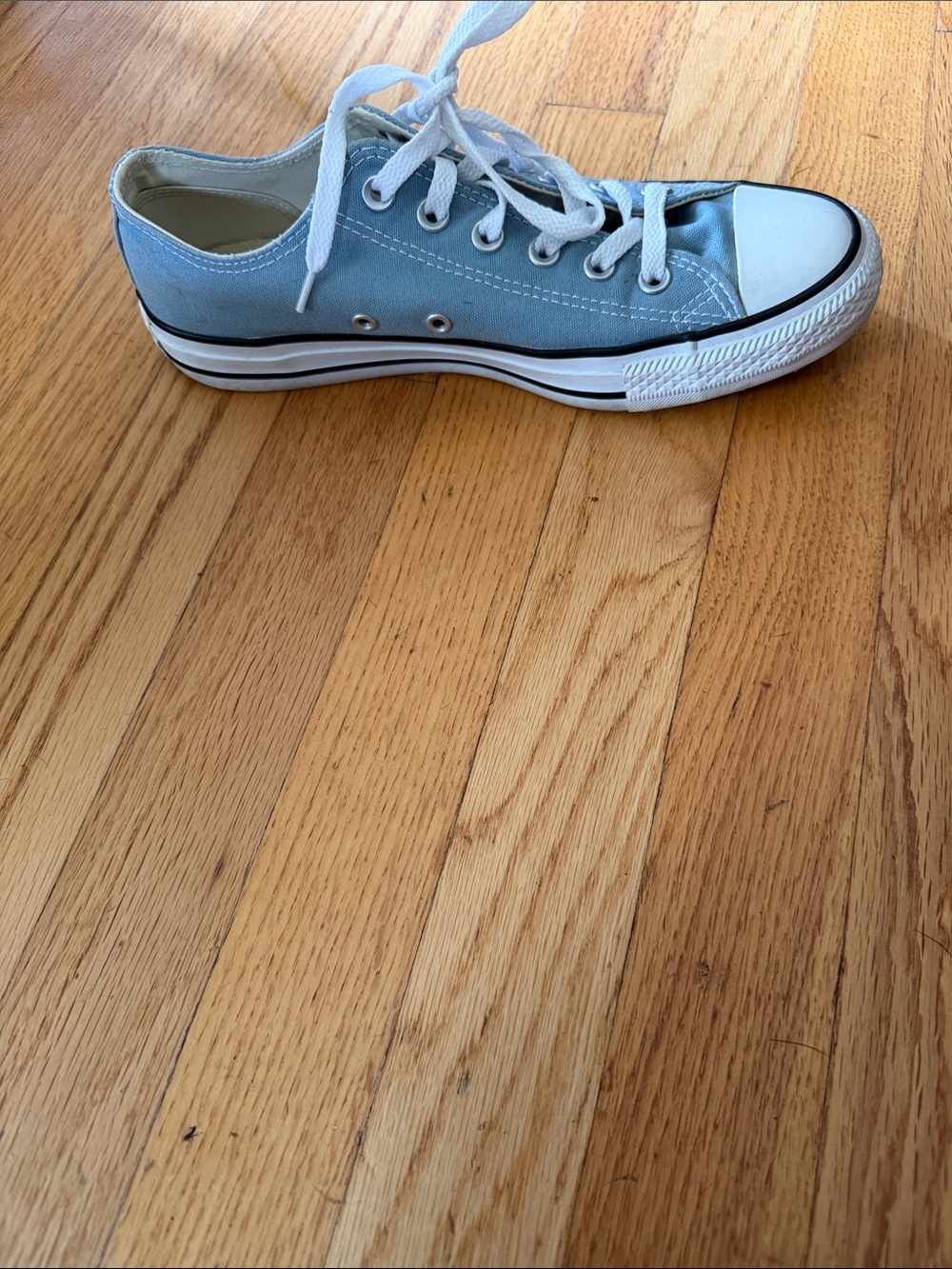 EUC Woman’s Size 9M Converse Lt Blue & White Sneakers Lace Up Canvas Tennis Shoe - Picture 8 of 10